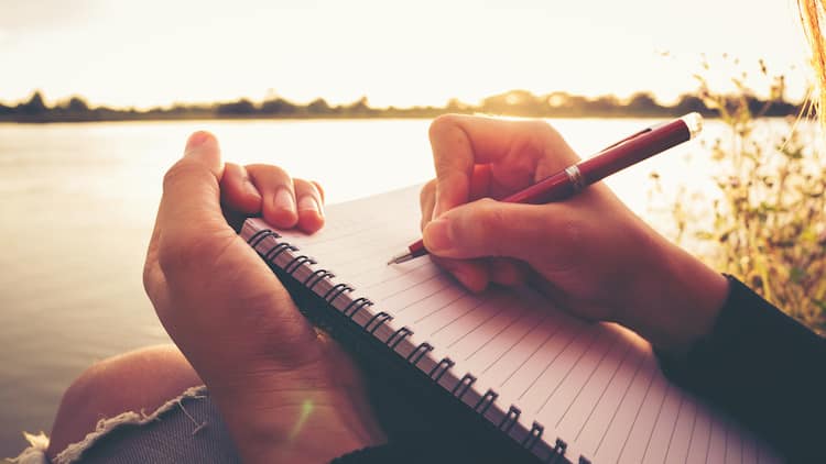 Unlock Your Creativity: 20 Easy Journal Prompts to Inspire Your Writing